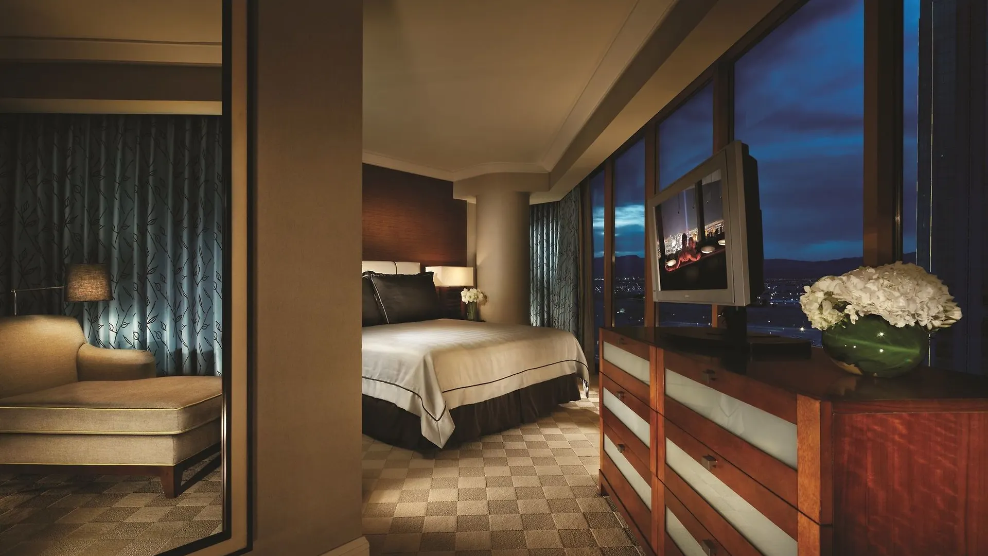 Hotel Mandalay Bay Las Vegas 4*,