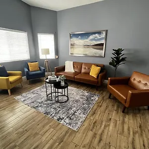 Holiday home Vintage Whit 3 Bedroom And Billard Table